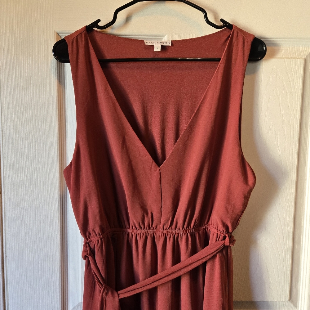 Baltic Born Red Maxi Dress with V-Neck and Front Slits - Picture 3 of 8